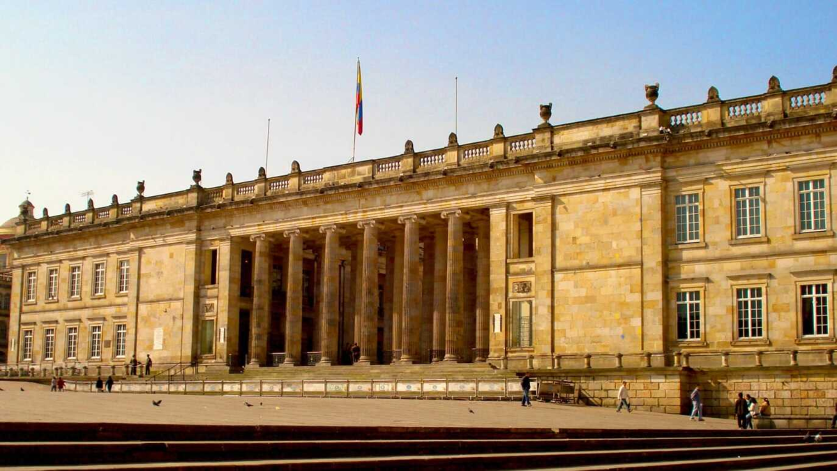 El Centro Democrático inició la promoción de candidatos de su lista cerrada al Senado, con el apoyo de Álvaro Uribe

 – En la mira