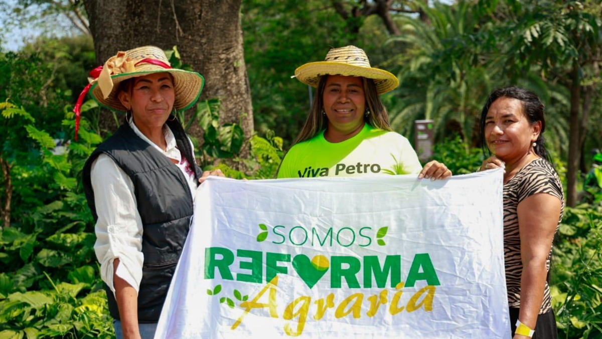 Gobierno desempolva ley y faculta a ANT para comprar tierras a entidades financieras en beneficio de agricultores y comunidades étnicas

 – En la mira