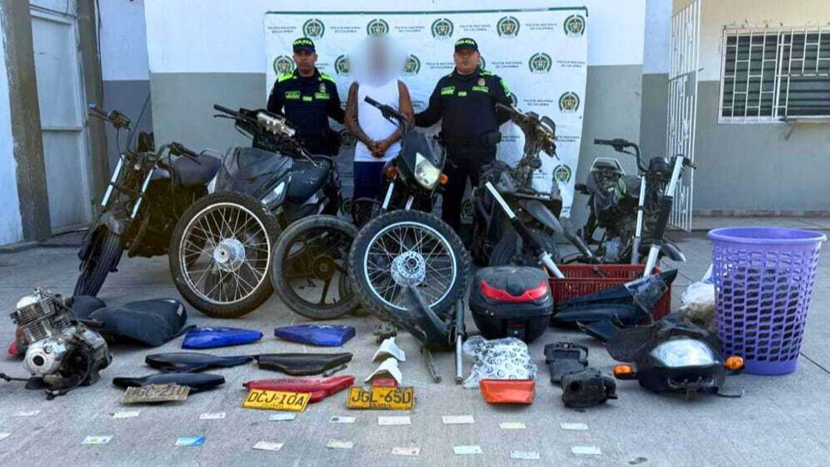 En Barranquilla capturan a presunto destinatario de motocicletas robadas en el barrio La Pradera

 – En la mira