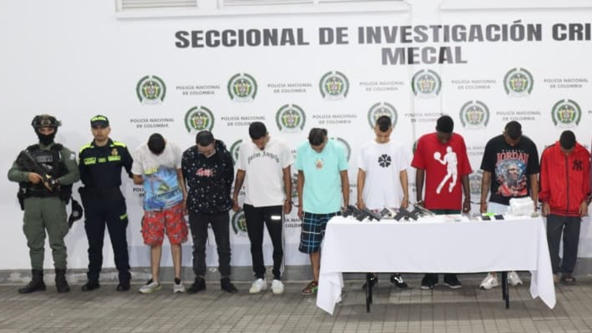 ¿Quién es el líder que se hacía pasar por un ciudadano pacífico?

 – En la mira