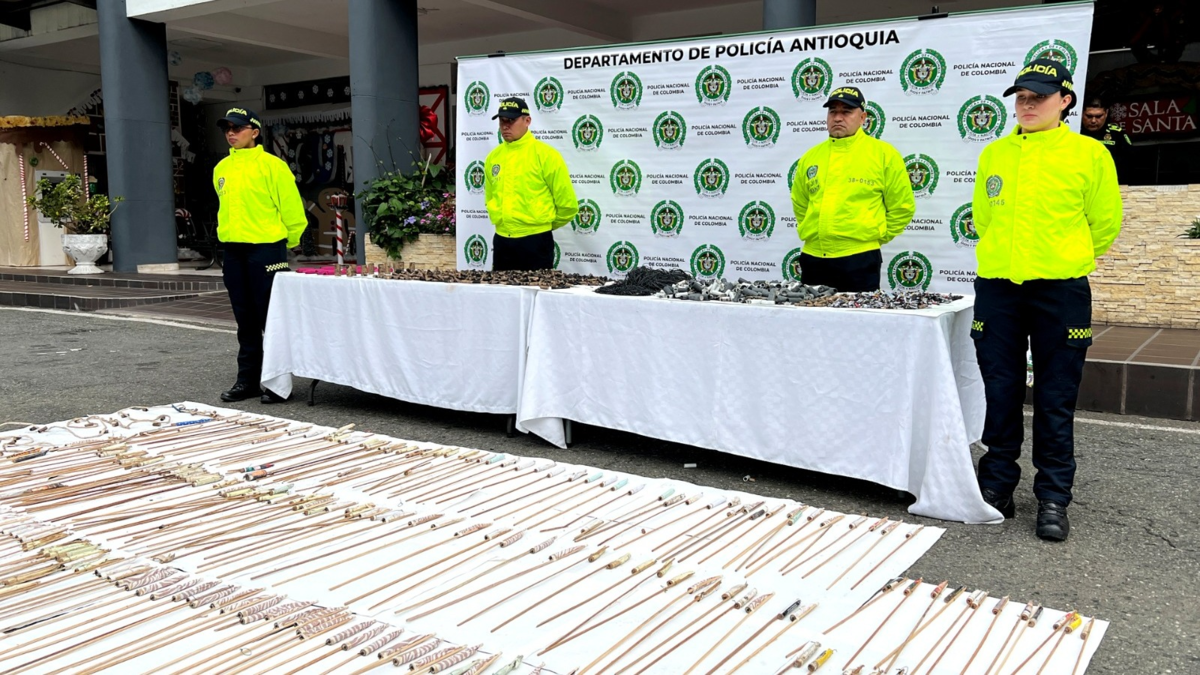 La policía desmanteló una fábrica artesanal durante la Navidad en La Ceja

 – En la mira