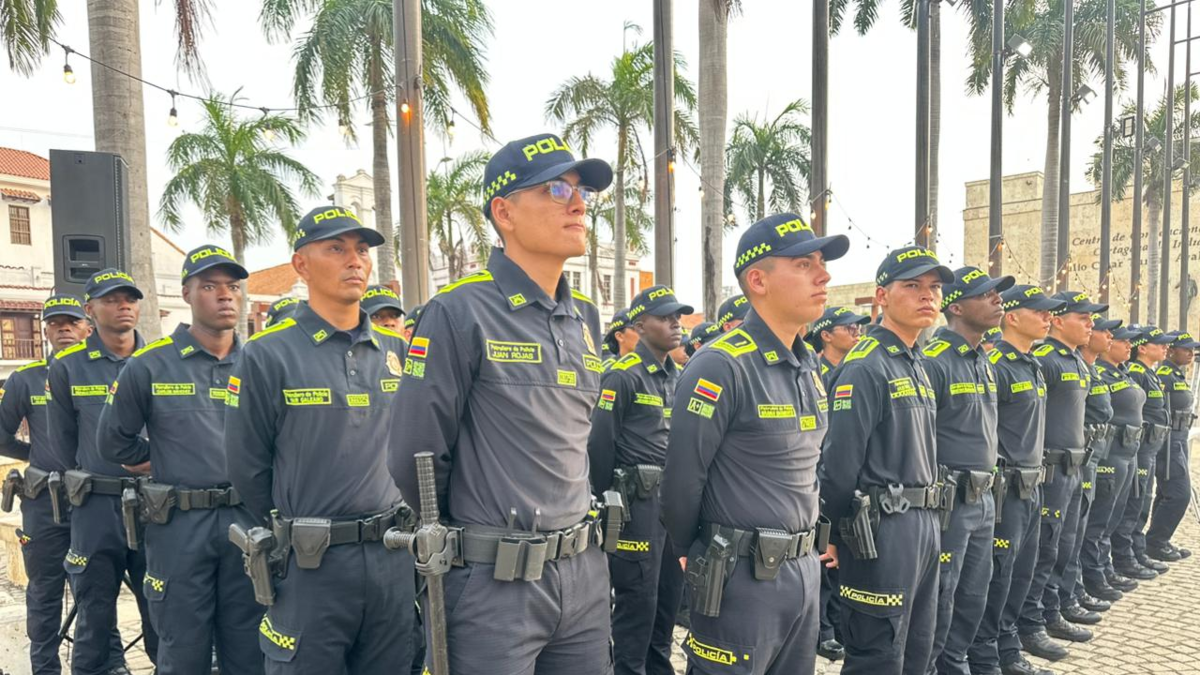Cartagena aumenta su seguridad durante la temporada alta con la contratación de 250 nuevos policías para atender a turistas y residentes en toda la ciudad

 – En la mira