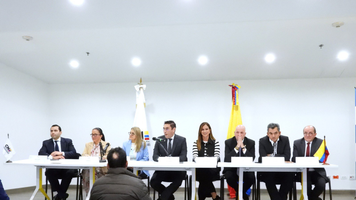 El CNE fija límites de gasto para candidatos presidenciales que participan en la consulta de marzo de 2026

 – En la mira