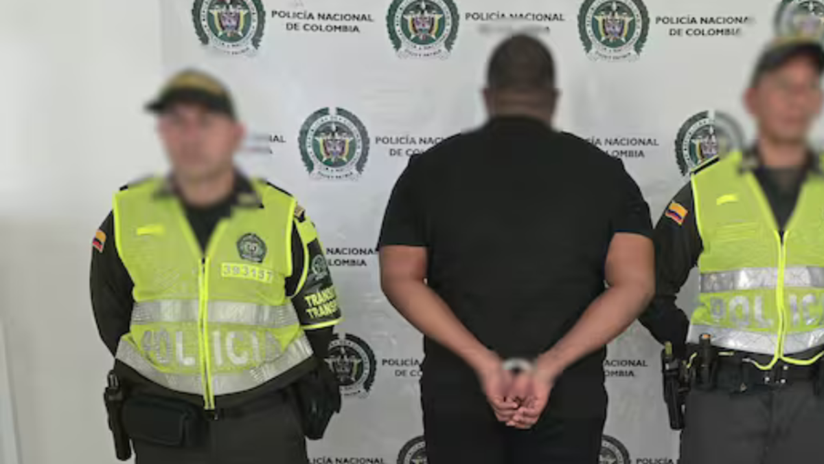 Las autoridades confiscaron el dinero.

 – En la mira