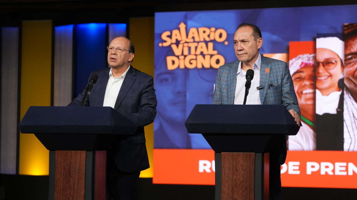 La propuesta del gobierno de Petro de eliminar el bono de $15 millones para los legisladores comienza a ganar apoyos

 – En la mira