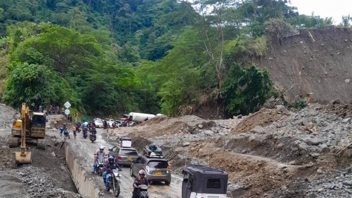 Ceden paso a un carril de la carretera Medellín-Urabá, pero apertura está sujeta a condiciones climáticas

 – En la mira