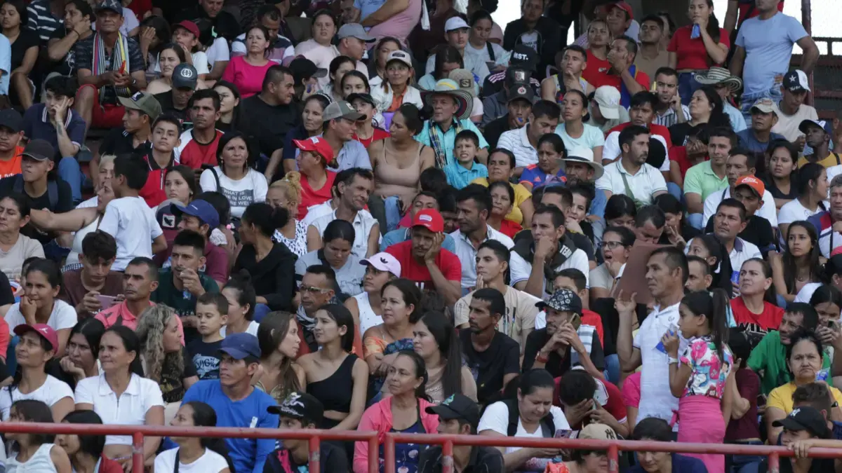 Defensoría del Pueblo solicita asistencia humanitaria y alarma por hostilidades en el Catatumbo

 – En la mira