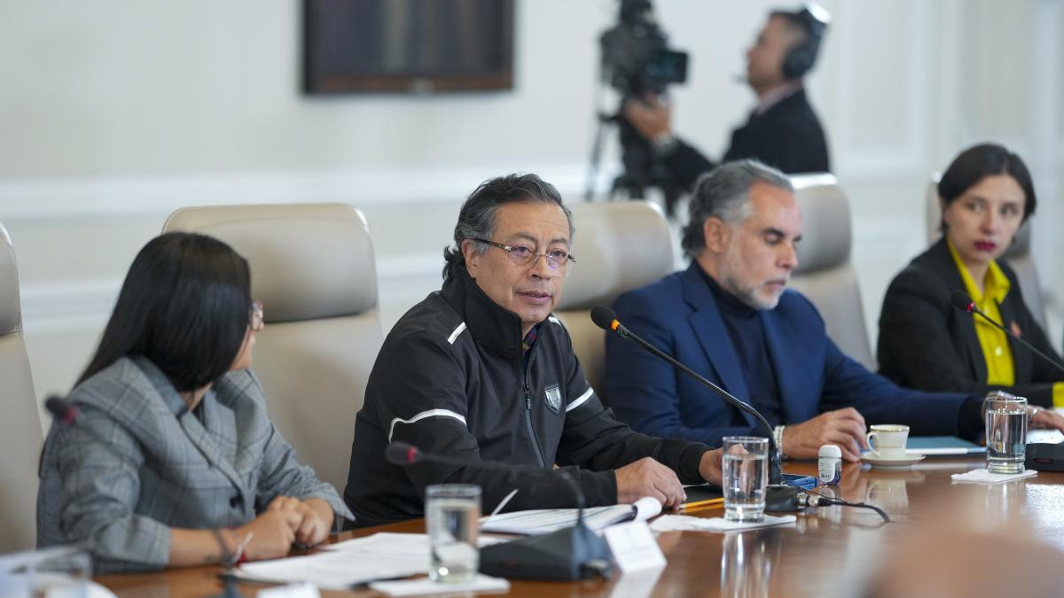 El gobierno emitió decreto desclasificando los expedientes del extinto DAS: así se hará

 – En la mira