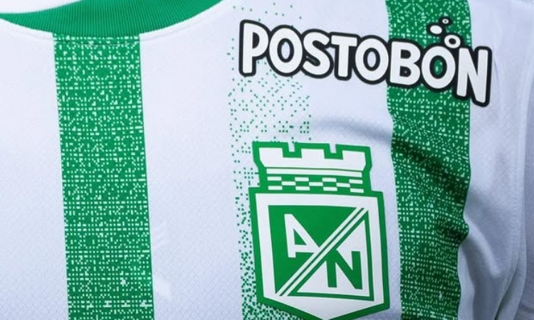 cerca de un gigante del continente

 – En la mira