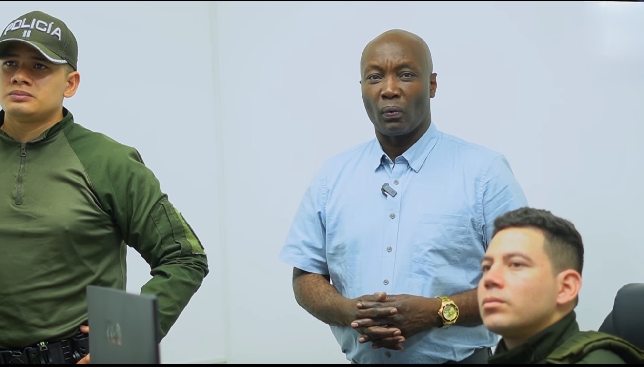 MÁS CÁMARAS CONTRA EL CRIMEN – EXTRA

 – En la mira