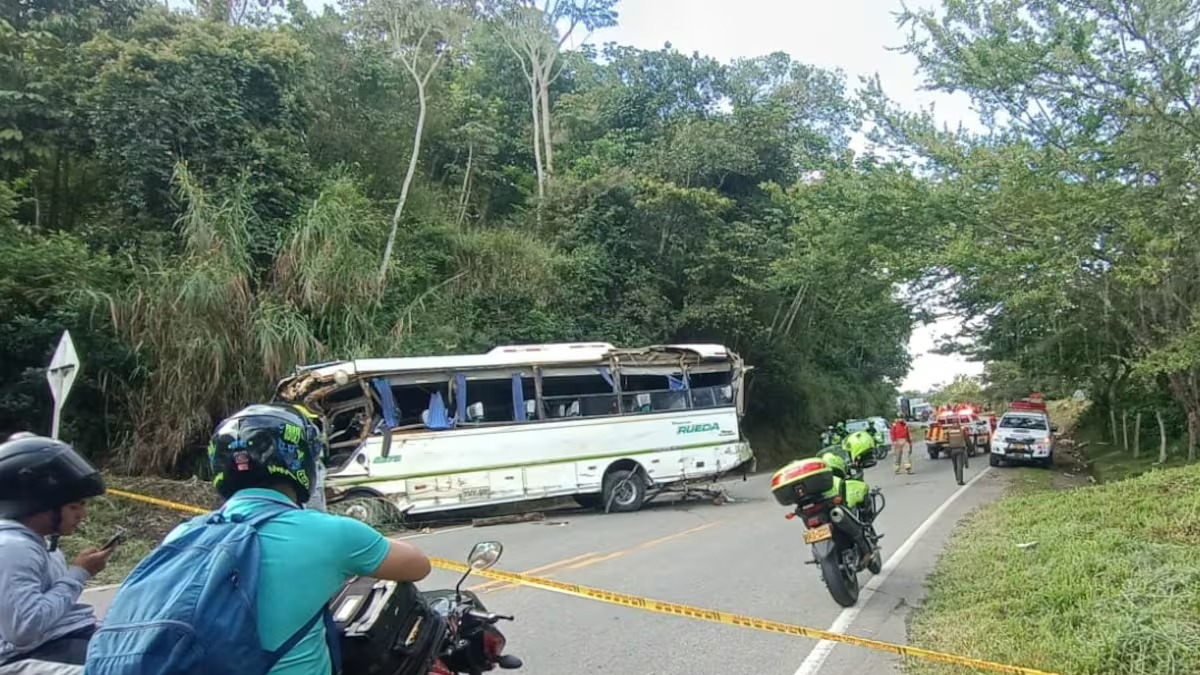 Informan que una persona ha muerto y más de catorce resultan heridos

 – En la mira