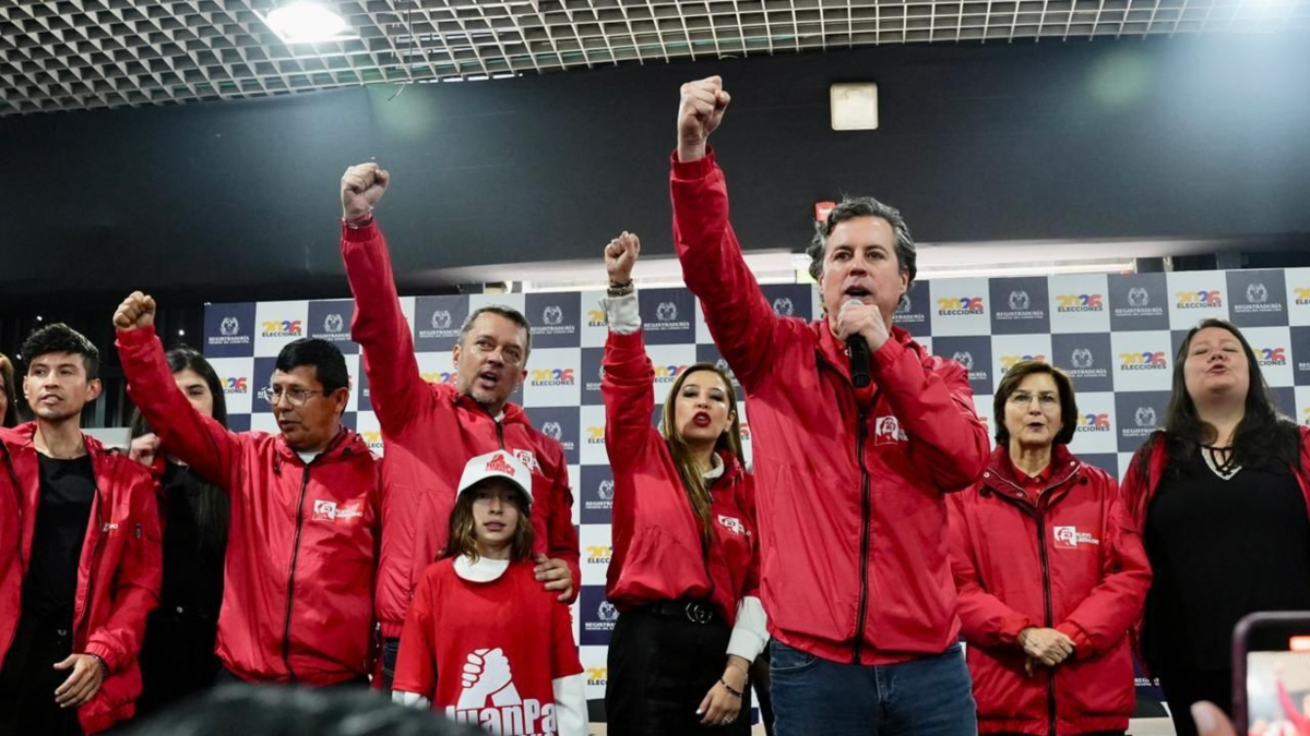 Julia Miranda encabeza la lista

 – En la mira