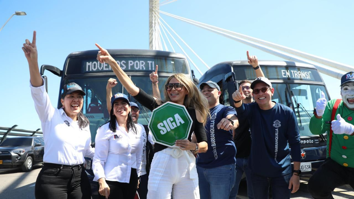 Llegaron 20 nuevos autobuses Transmetro, que aumentarán en 60 la moderna flota; Ya están en funcionamiento la troncal y el alimentador

 – En la mira