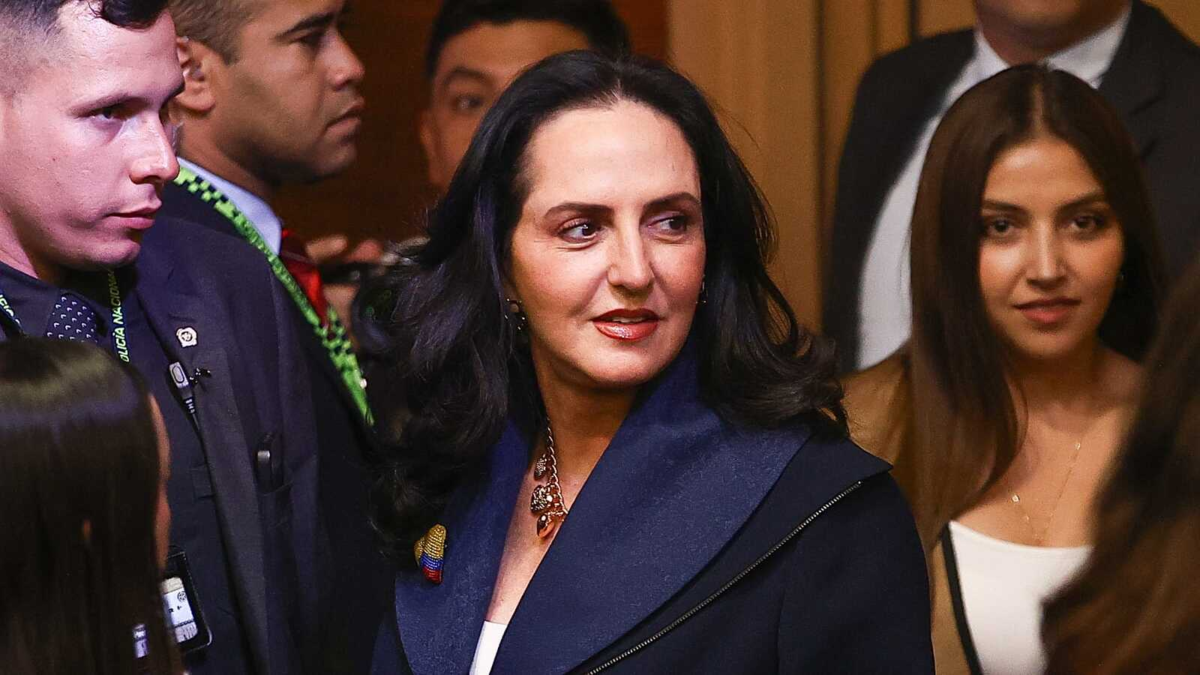 María Fernanda Cabal advierte sobre riesgo de corrupción antes de que termine el contrato del gobierno con Colfuturo

 – En la mira