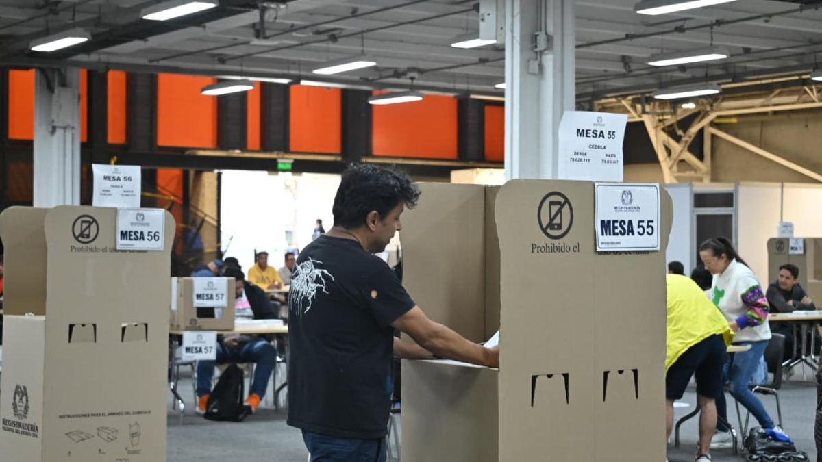 Mario Hernández, Jaime Andrés Beltrán y otras propuestas de los partidos políticos de última hora en la carrera por la legislatura.

 – En la mira