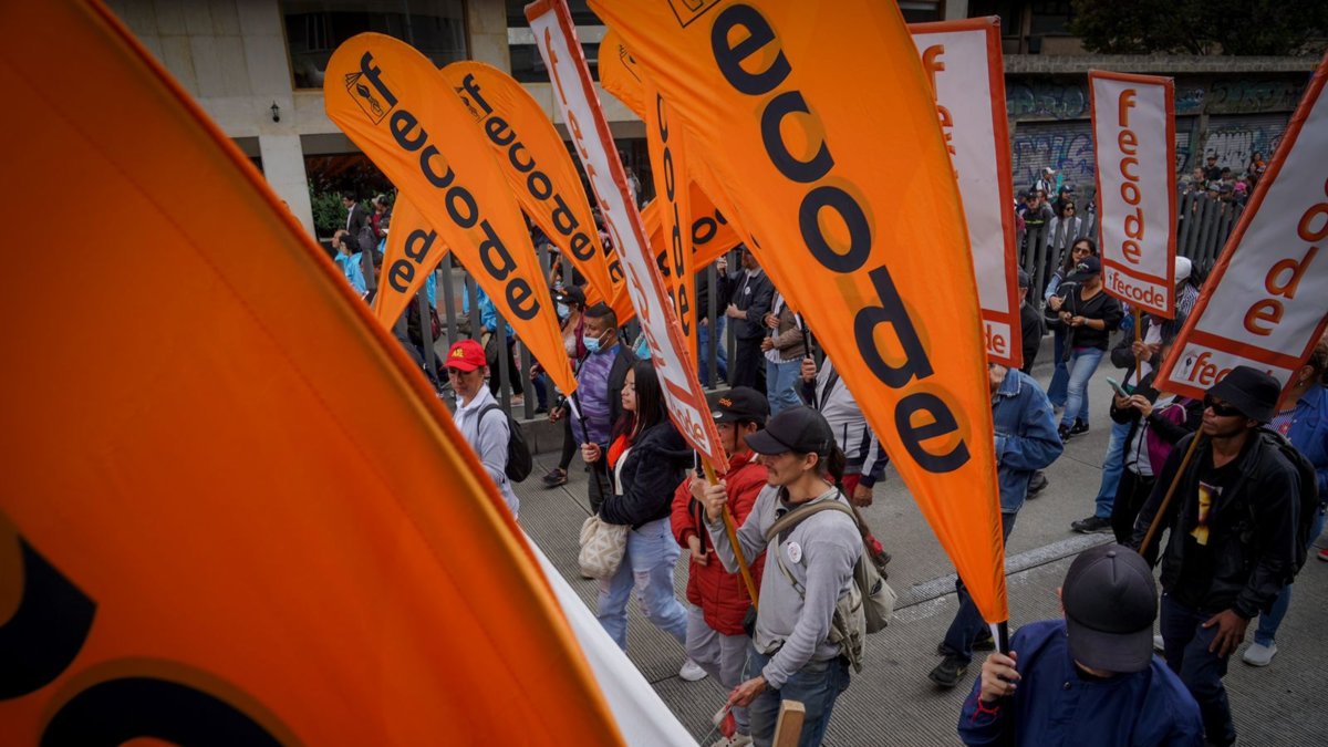 debe pasar cuatro debates más para convertirse en ley

 – En la mira