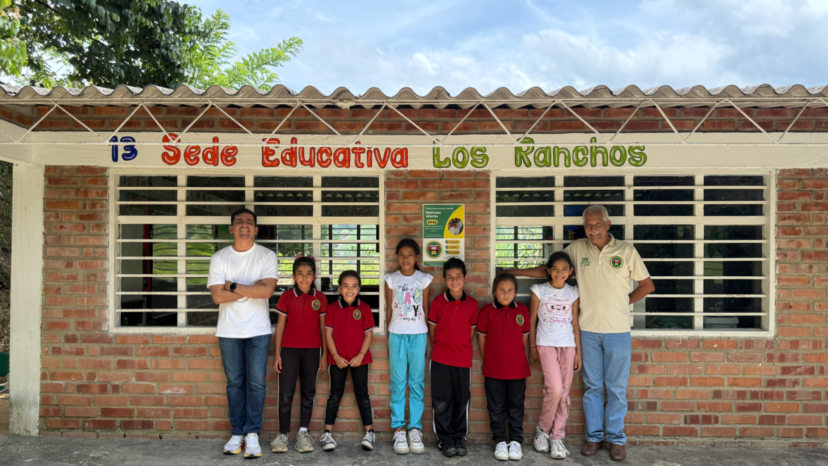 educar al borde del olvido

 – En la mira