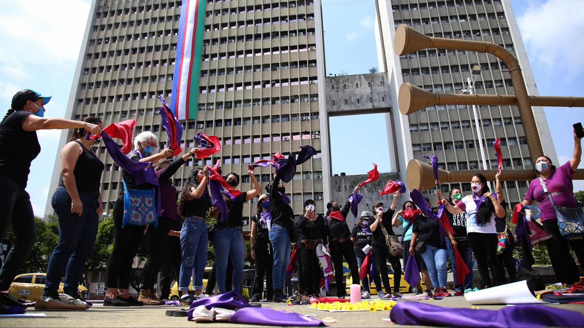 Autoridades capturaron al seudónimo Tata, sospechoso del crimen

 – En la mira