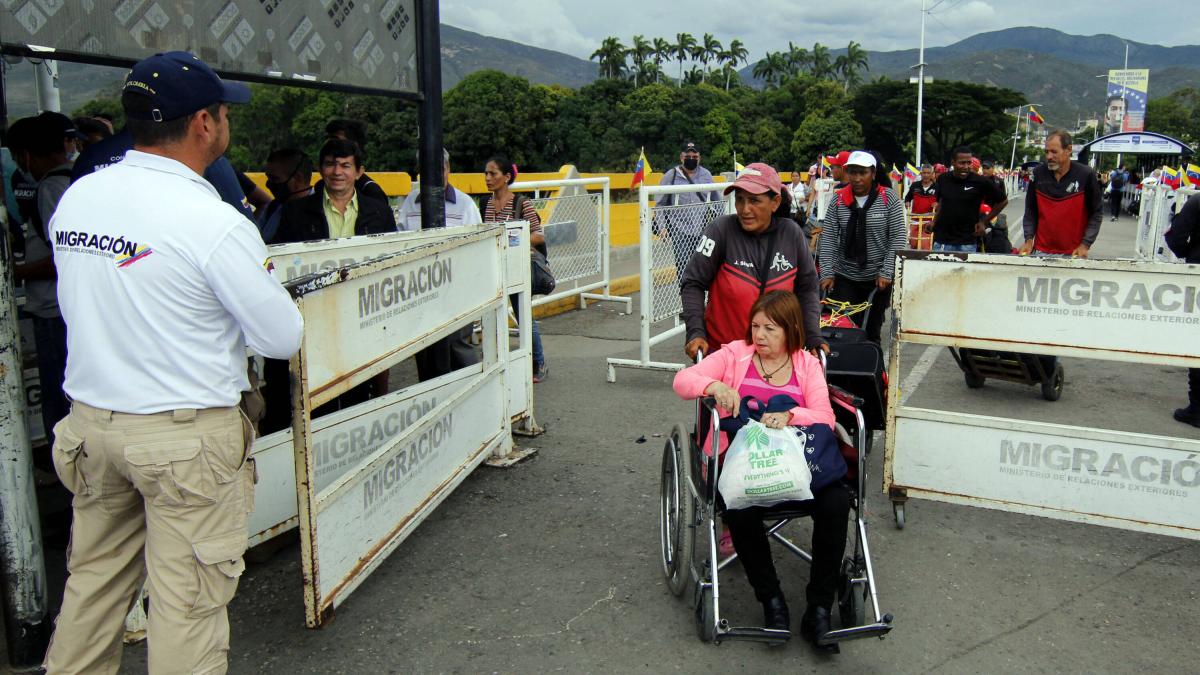 ¿Qué herramientas de control tiene Colombia si se activa un programa por una ola migratoria?

 – En la mira