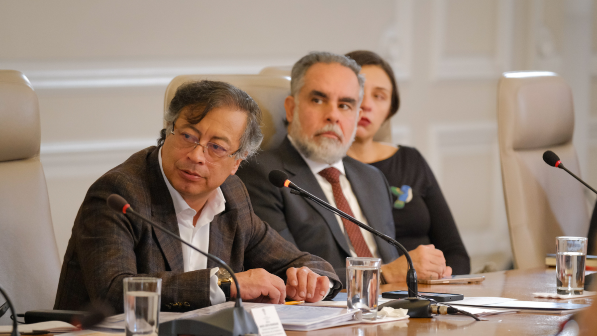 Administración de Petro envía carta a EE.UU. para reafirmar compromiso de lucha contra el narcotráfico tras amenaza de Donald Trump

 – En la mira