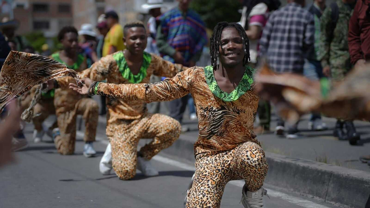 El 5 de enero el gran lema fue “el color no divide… nos une”

 – En la mira