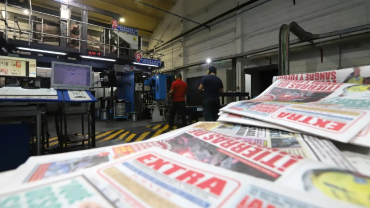 La Sociedad Interamericana de Prensa alerta sobre acoso y presiones indirectas contra importantes medios de Ecuador

 – En la mira