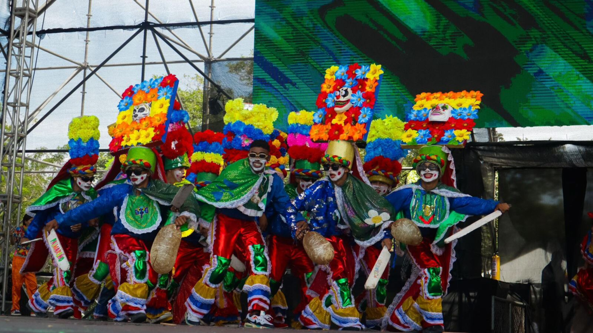 Cerca de 30 agrupaciones folclóricas izarán sus banderas y pondrán rumbo al Carnaval 2026

 – En la mira