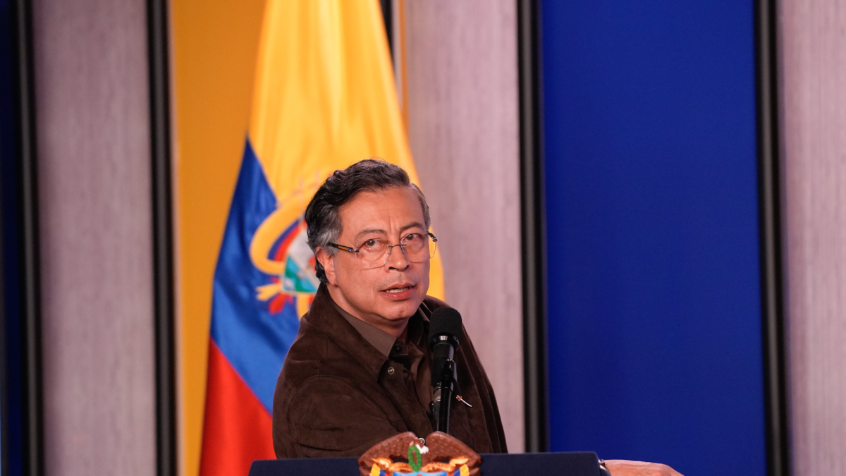 Gustavo Petro habla de María Corina Machado y su llamada telefónica con la estadounidense

 – En la mira