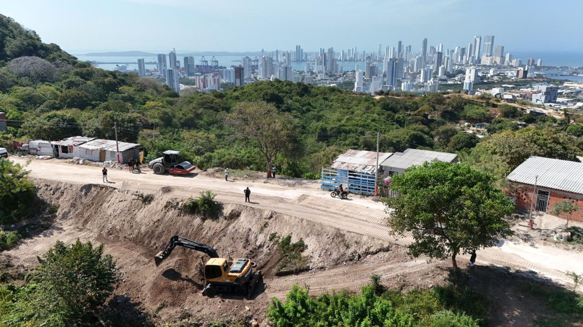 Después de 39 años, el cerro protector de la ciudad tendrá una segunda vía de acceso

 – En la mira