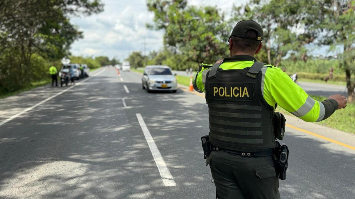 Drones, radares y 150 agentes cubrieron vías del Valle del Cauca en Puente de Reyes

 – En la mira