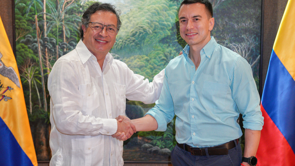 El presidente Gustavo Petro ordena a la embajadora de Ecuador “venir inmediatamente” a Colombia en medio de tensiones con su homólogo Daniel Noboa

 – En la mira