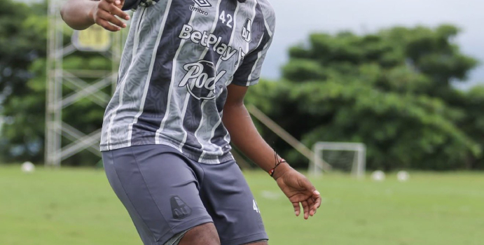 Jáder Quiñones dejó Cúcuta ‘despechado’ para jugar con Once Caldas

 – En la mira