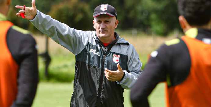 Repetto habló sobre el fichaje de Edwin “Shirra” Mosquera

 – En la mira