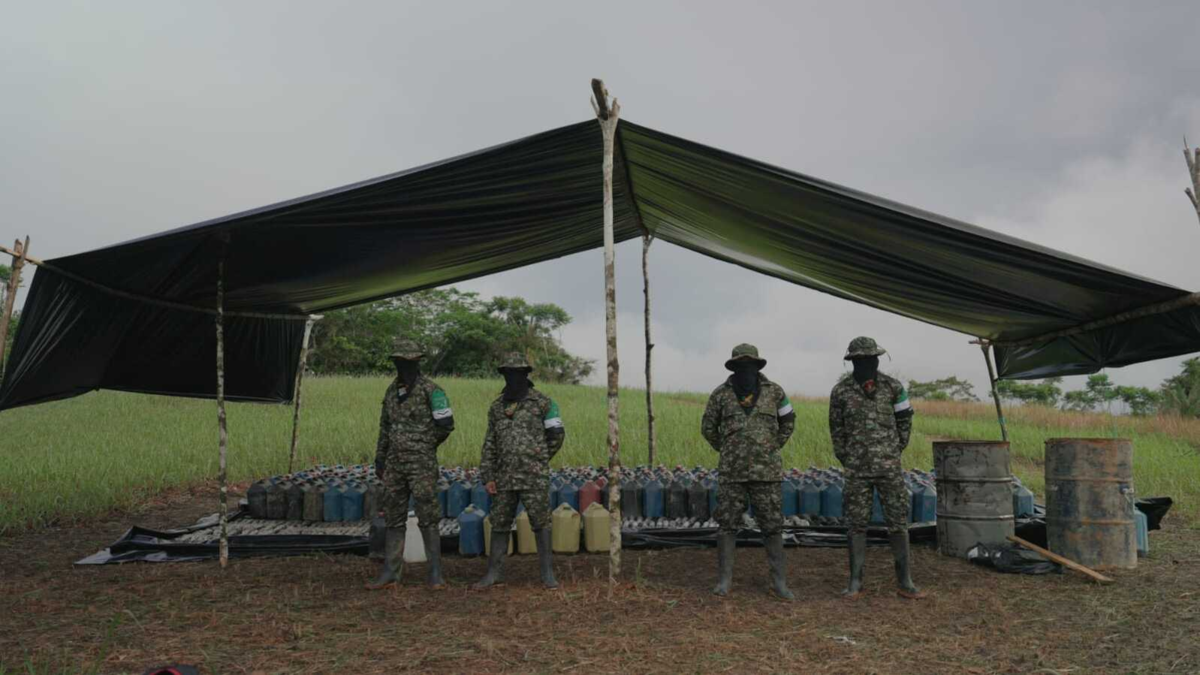 Así lo establece la resolución como zona de ubicación temporal en el Putumayo del Comandante Nacional del Ejército Bolivariano por 10 meses.

 – En la mira
