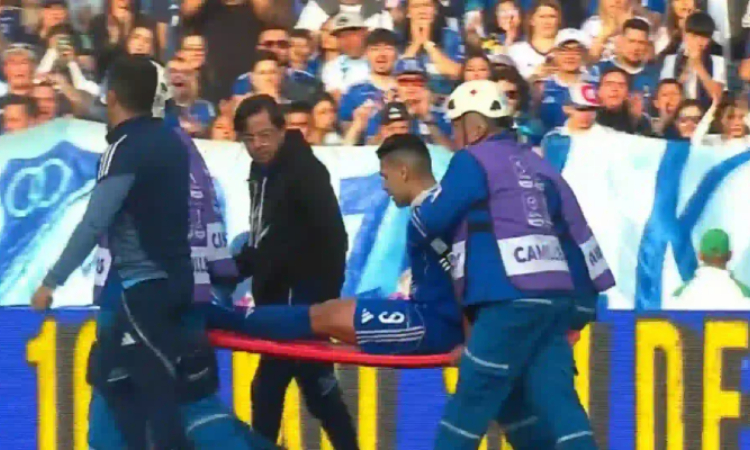 Radamel Falcao se lesionó en el partido ante Llaneros

 – En la mira