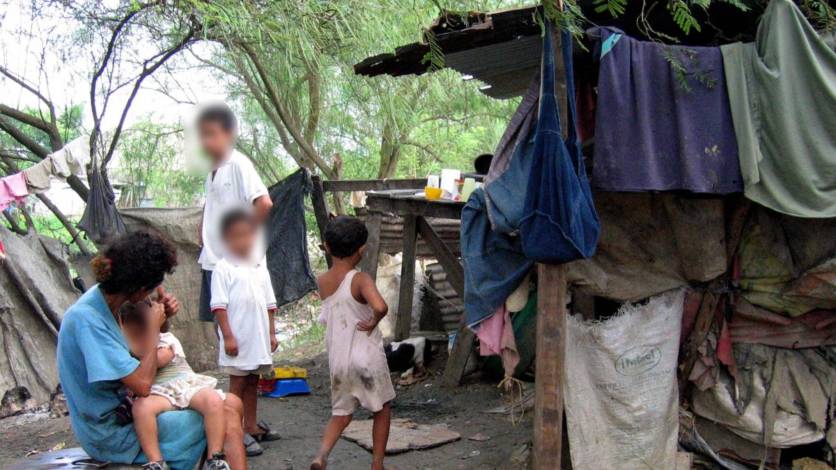 El estudio demuestra que 4 de cada 10 hogares comen menos de tres veces al día

 – En la mira