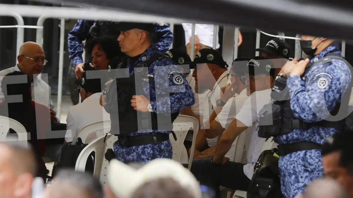 Expedientes de nueve cabecillas presentes en el “escenario” presidencial en Medellín, contra quienes la Fiscalía suspendió órdenes de aprehensión

 – En la mira