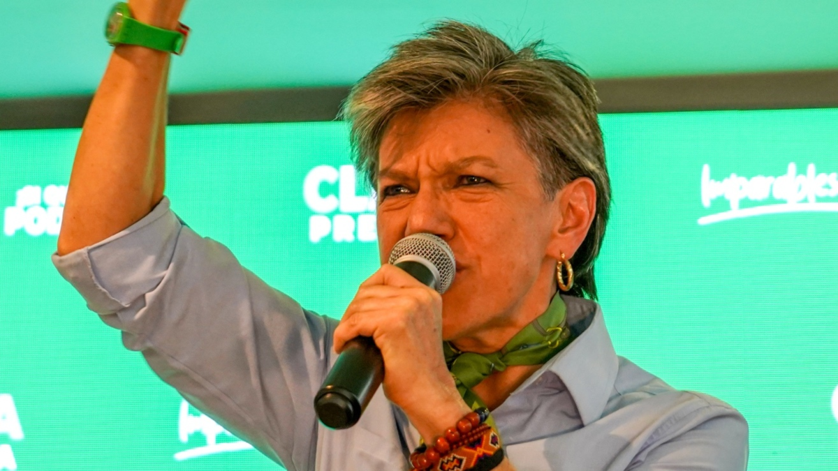 Claudia López tras su victoria en la consulta del centro

 – En la mira