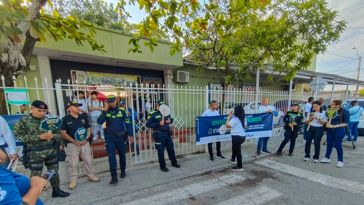 Preocupaciones por llamadas forzadas y presión sobre profesores en escuelas del suroeste de la ciudad.

 – En la mira