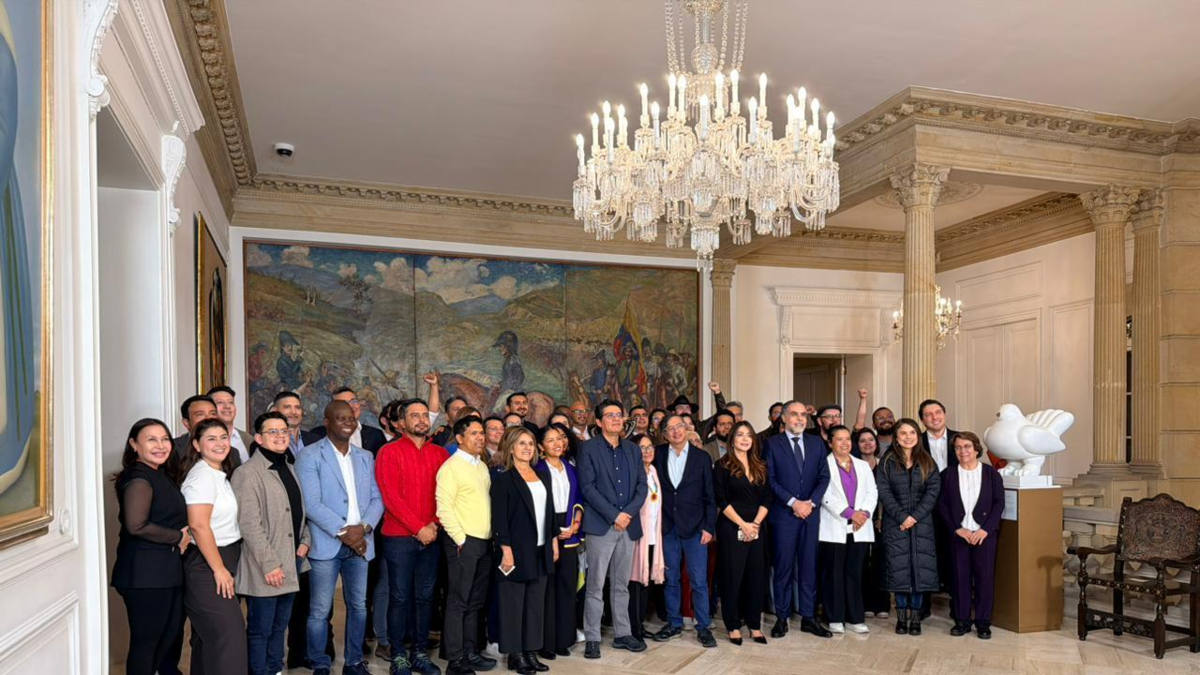 Detalles de la primera reunión del presidente Gustavo Petro con la bancada electa de la Convención Histórica

 – En la mira