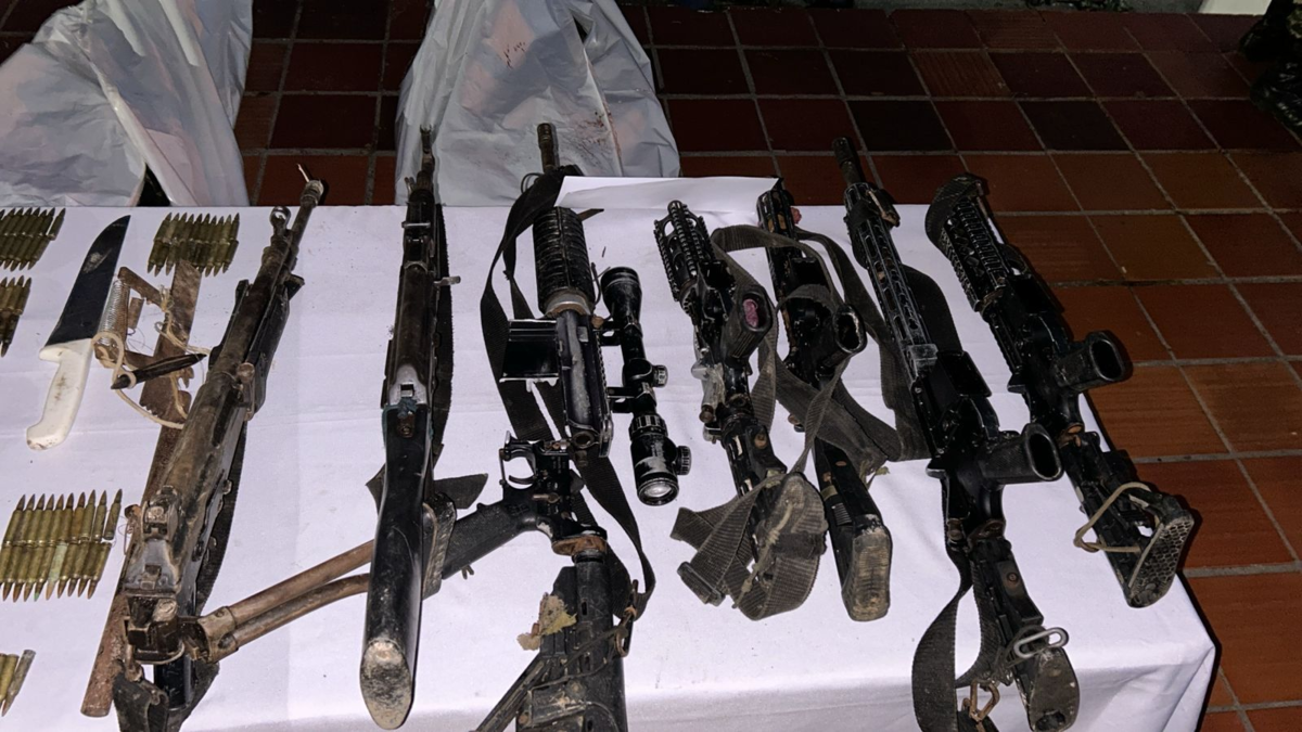 El ejército desmanteló un centro de entrenamiento de bandas criminales en el manejo de explosivos y drones en el sur de Bolívar

 – En la mira