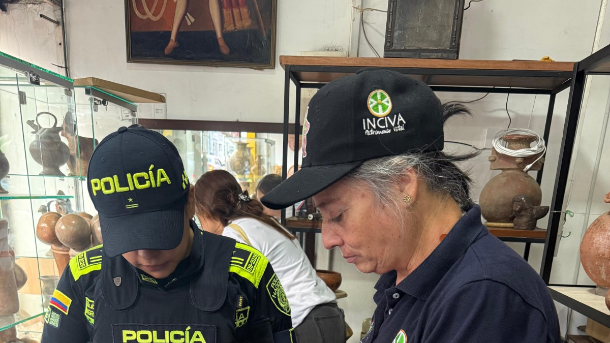 ¿Qué 34 tesoros arqueológicos de las antiguas culturas indígenas del Valle fueron recuperados y vendidos sin permiso en Cali?

 – En la mira