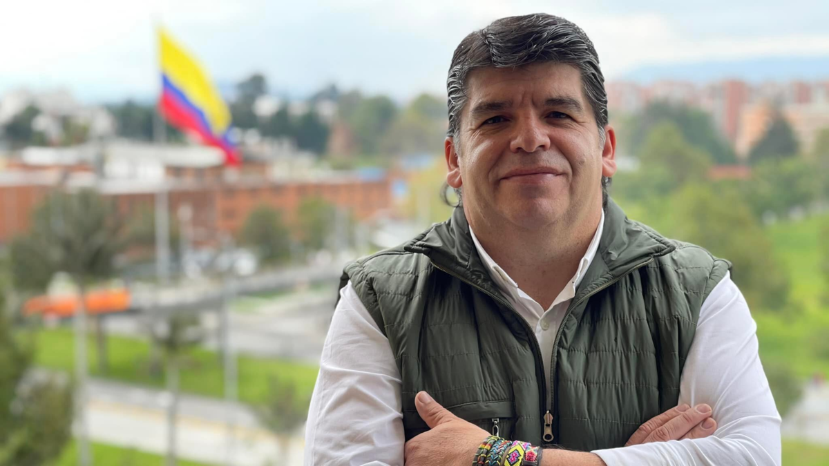 Nelson Alarcón, fórmula de Carlos Caicedo

 – En la mira