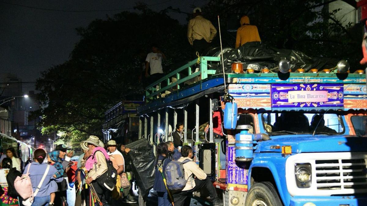 Acuerdos y regreso a los territorios

 – En la mira