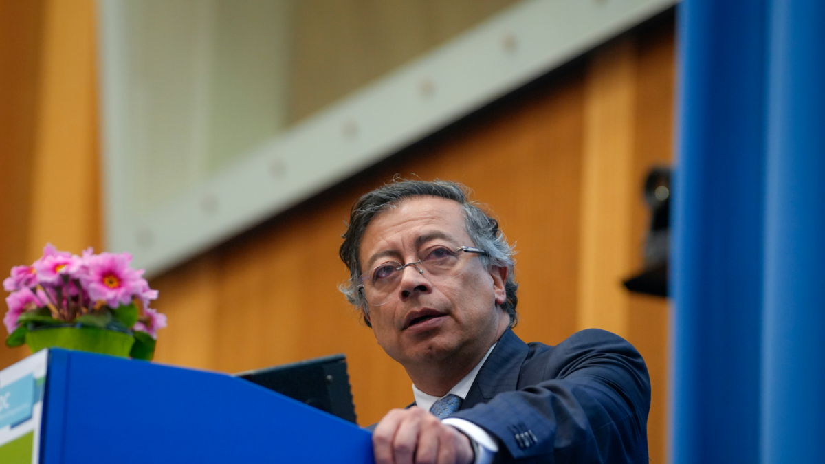 El presidente Gustavo Petro reacciona ante el accidente del avión Hércules en Putumayo: “No debería haber sucedido”

 – En la mira