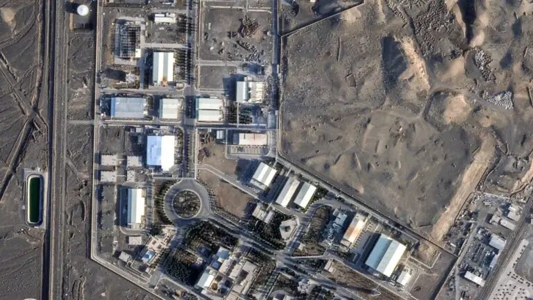 Estados Unidos e Israel atacaron instalaciones nucleares iraníes

 – En la mira