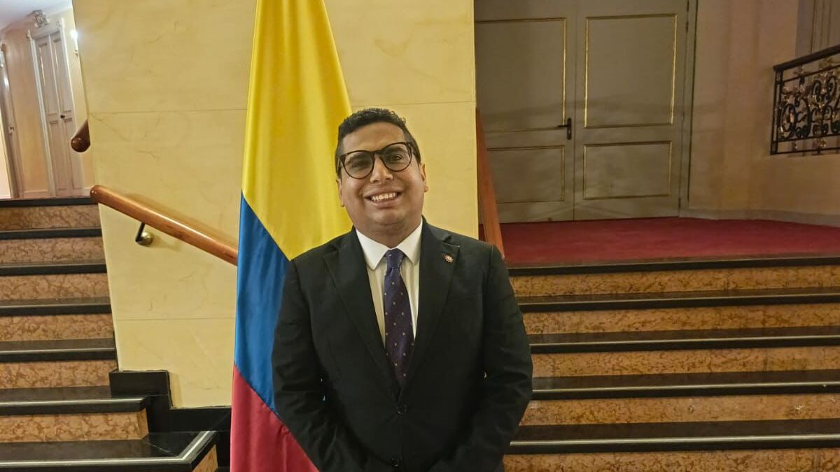 Unidiplo responde al director de la academia diplomática: “La carrera diplomática no tiene vínculos políticos ni familiares con el poder”

 – En la mira