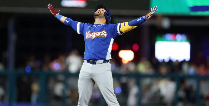 Venezuela vence a EE.UU. y es campeona mundial de béisbol

 – En la mira