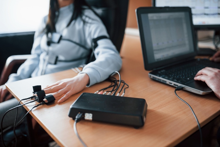 Tecnología de punta y creencias ancestrales: el extraño caso del polígrafo – EXTRA

 – En la mira