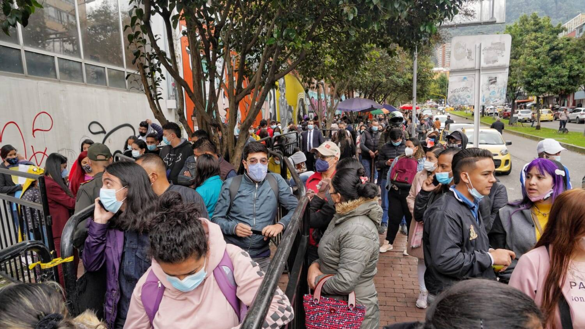 Caos en Cancillería por fallas en el sistema de emisión de pasaportes

 – En la mira